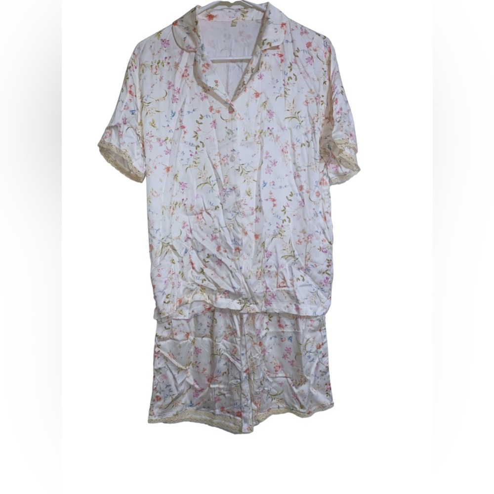 Silk Floral Nighttime Shorts Set